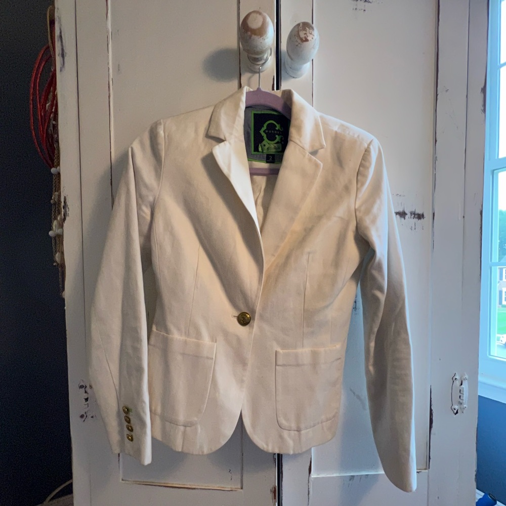 White C. Wonder Linen Blazer